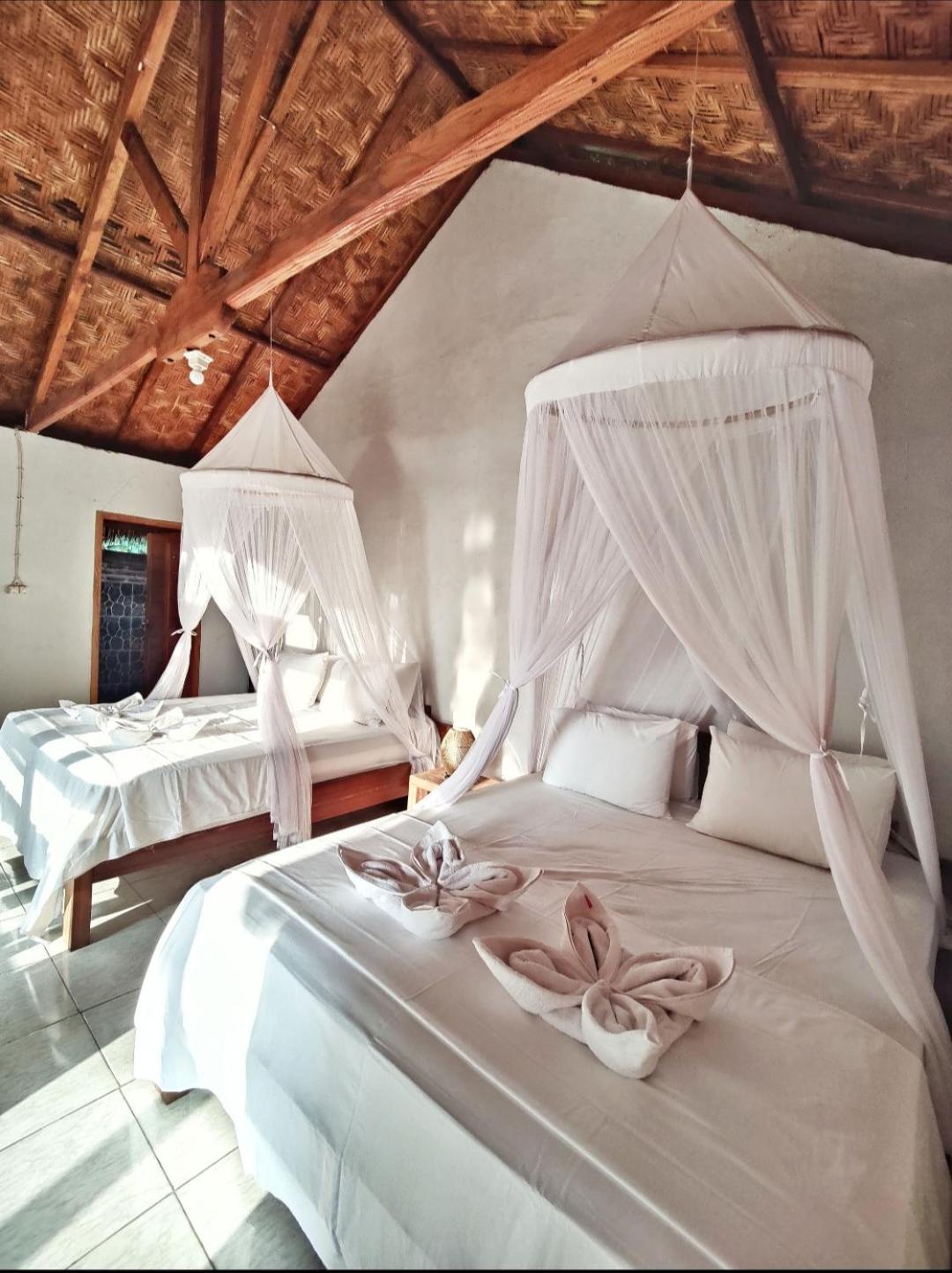 Cassabonelly Hotel Maumere Kamer foto